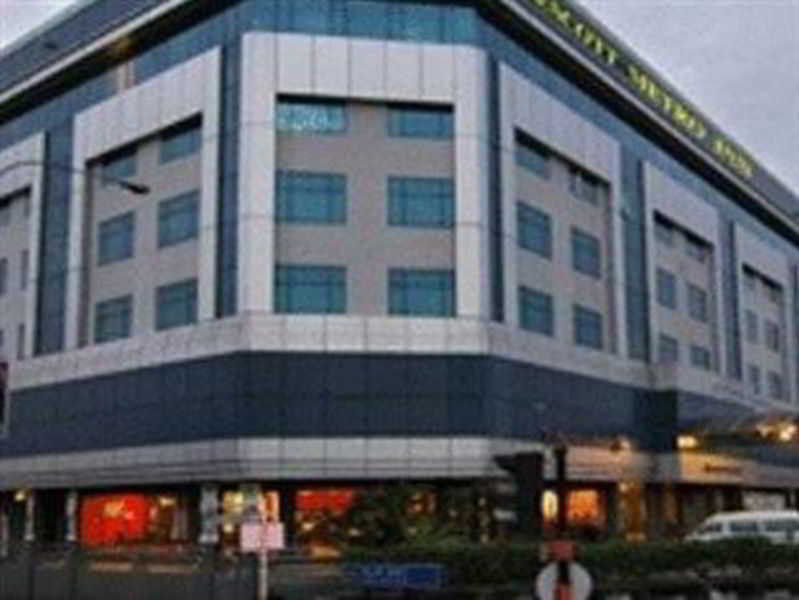 Rhr Hotel Каджанг Экстерьер фото